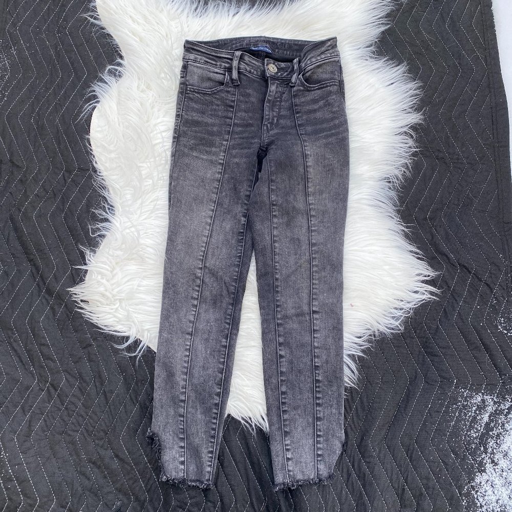 American Eagle Jegging Crop Asymmetrical Hem Gray Black Jean
